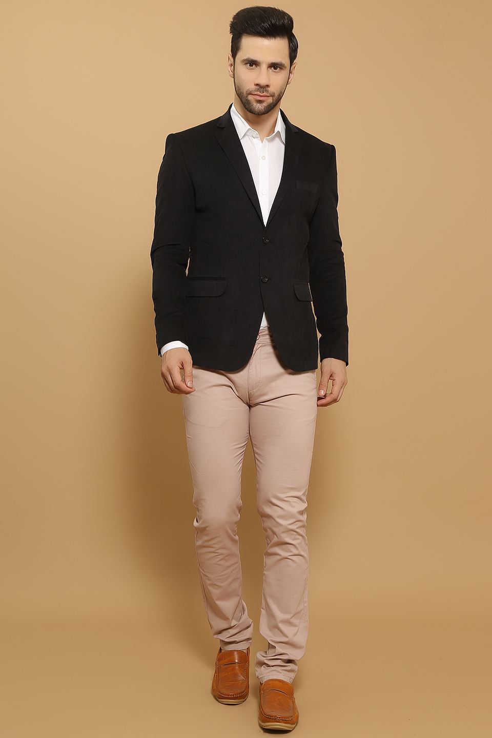 Cream pant black blazer hotsell