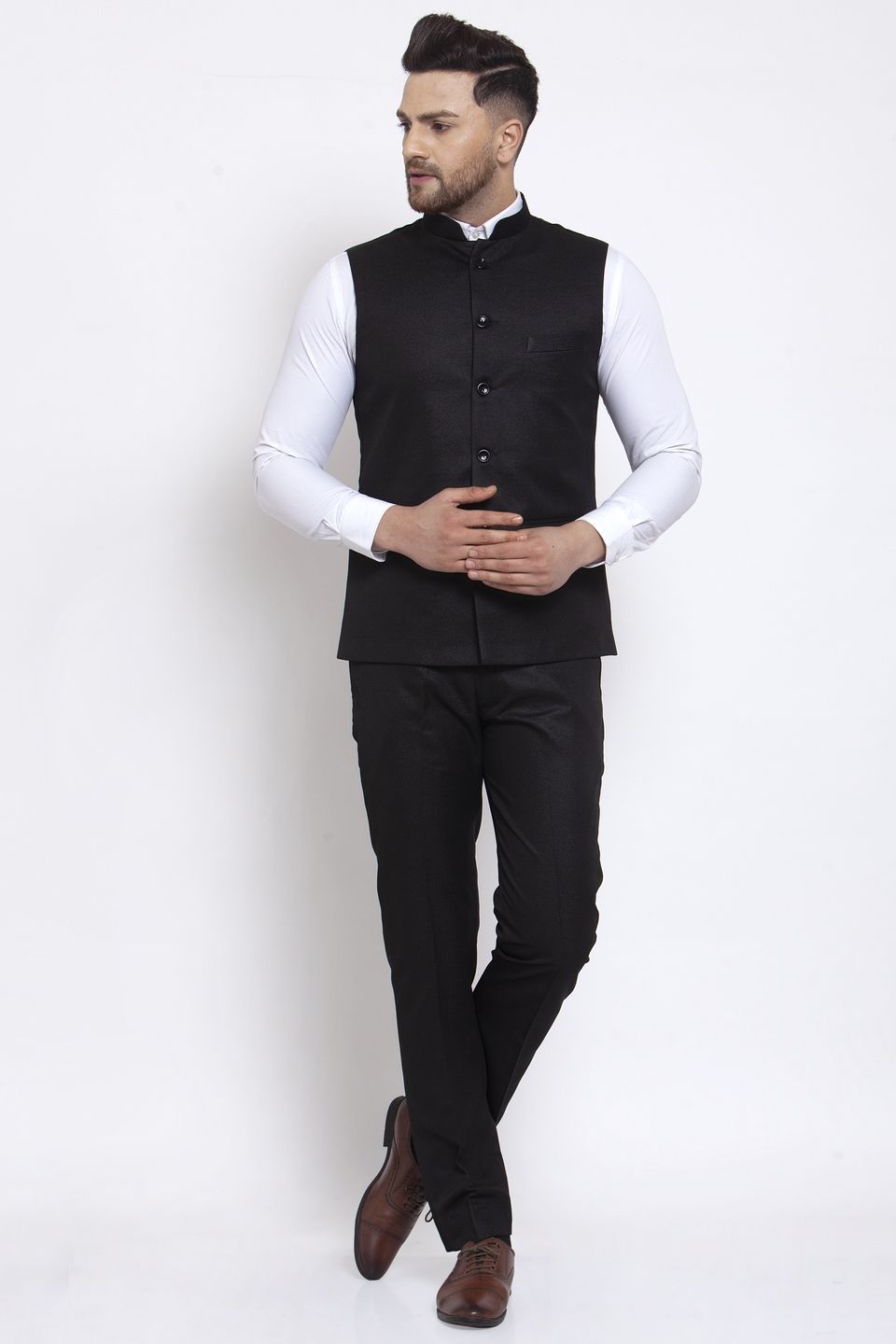 Wintage Men's Poly Blend and Evening Vest & Pant Set: Brown